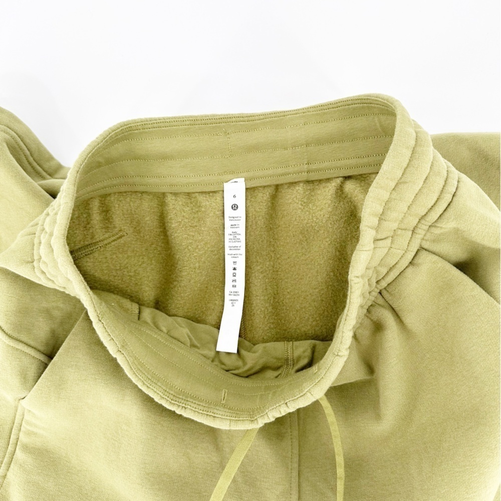 Lululemon High Rise Wide Leg Crop Loungeful Pants Sz 6 - Picture 6 of 7